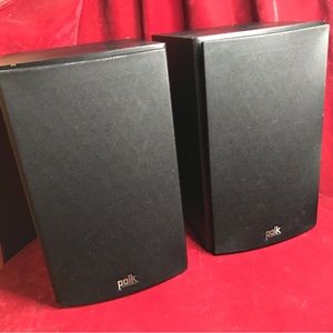Polk t-15 bookshelf speakers